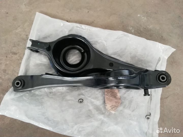 Ford focus 2 рычаг задней подвески прямой 2шт