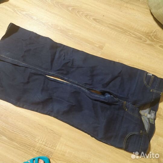 Джинсы фирменные