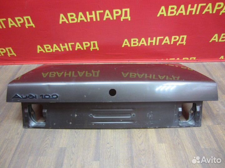 Крышка багажника Audi 100 C3 1987