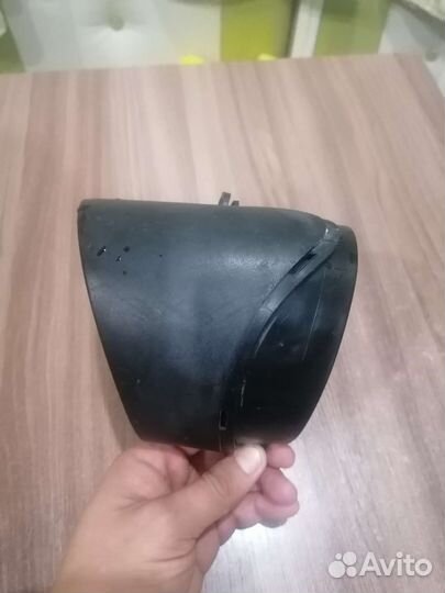 Воздуховод левый для Honda f4