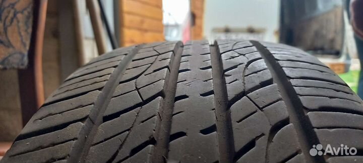 Kumho Crugen Premium KL33 215/60 R17 100V