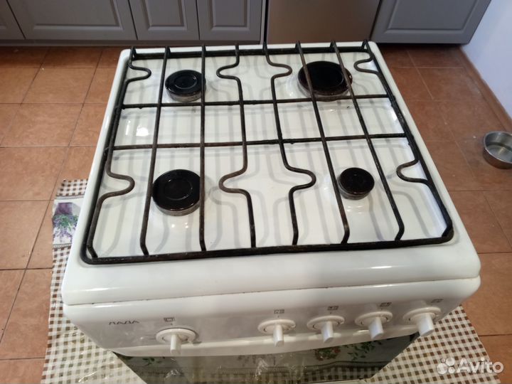 Газовая плита бу LADA