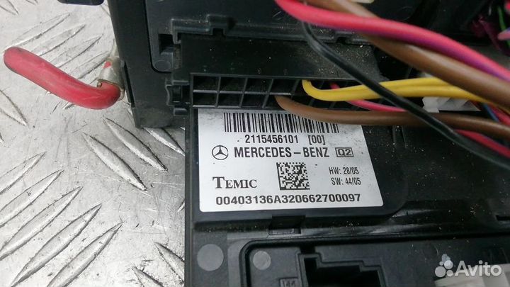 Блок предохранителей Mercedes-Benz CLS-Class