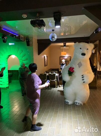 Белый медведь аниматор