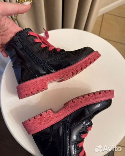 Ботинки для девочки