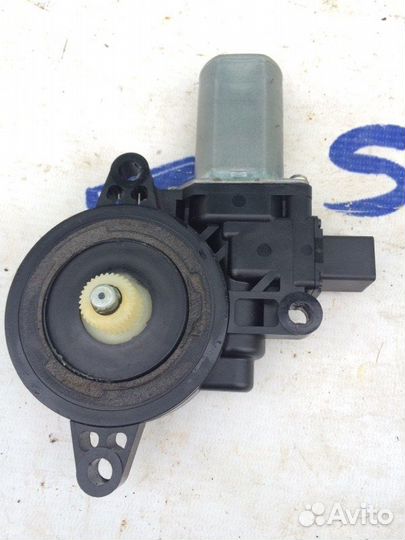 Мотор стеклоподъемника передний левый Mazda Atenza