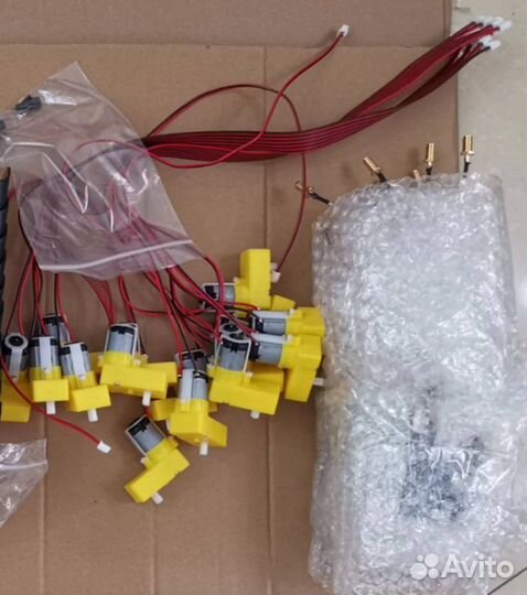 Запчасти для прикормочный кораблей