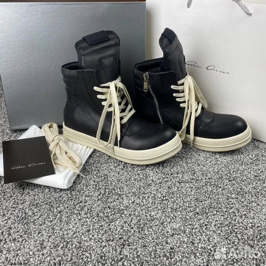 Rick Owens geobasket triple black