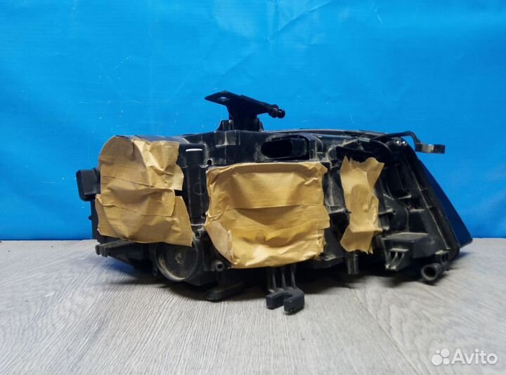 Фара левая Audi A4 4 В8 2007-2015