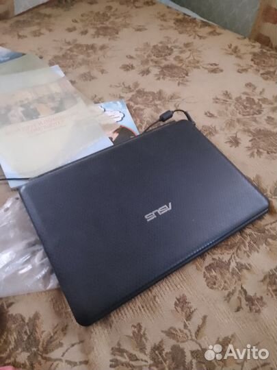 Ноутбук asus