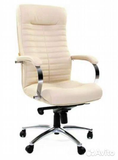 Компьютерное кресло офисное Новое См описание