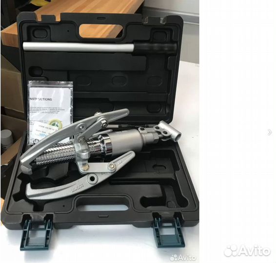 Съемник гидравлический