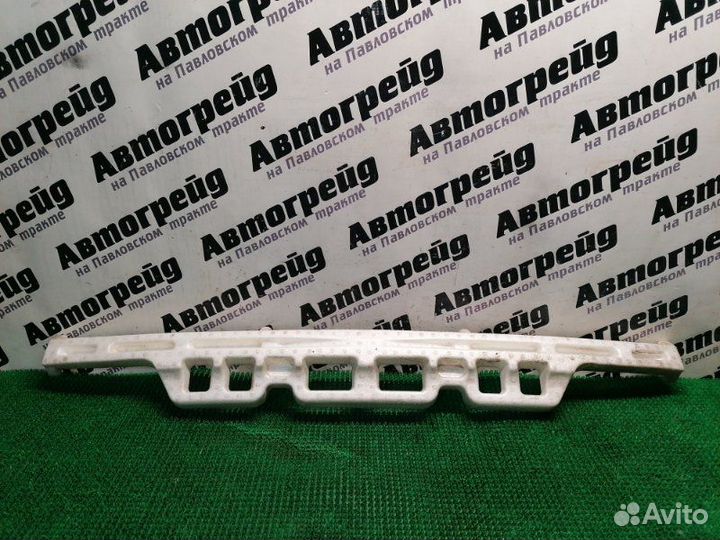 Пенопласт в бампер задний Toyota Mark Ii Qualis