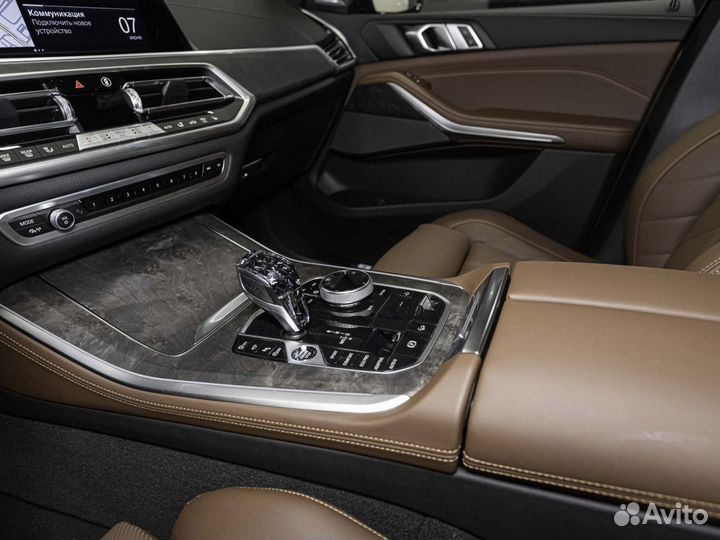 BMW X5 3.0 AT, 2022