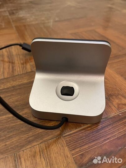 Док-станция Belkin с Lightning