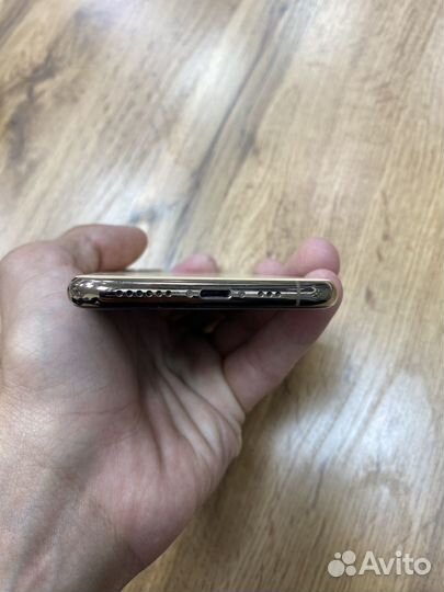 iPhone 11 Pro, 64 ГБ