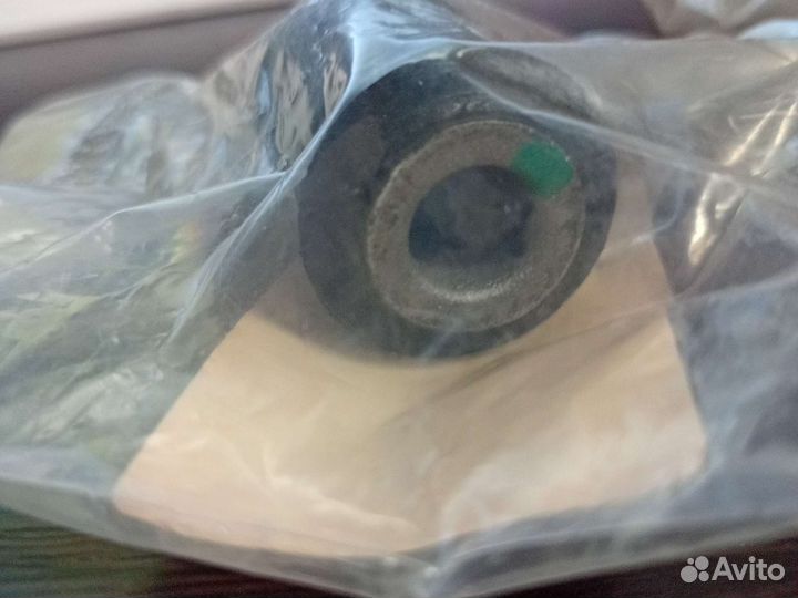 Салентблок заднего поперечного рычага 96550051