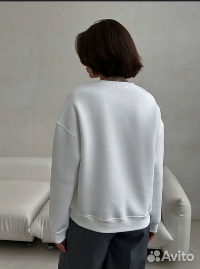 Свитер новый теплый