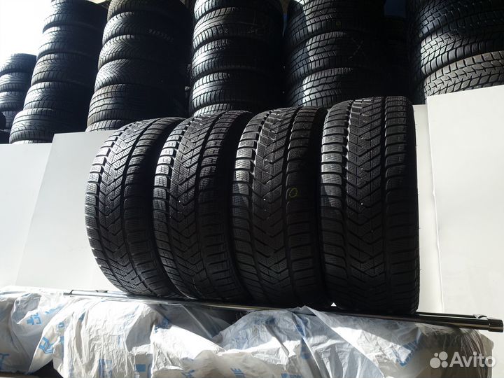 Pirelli Scorpion Winter 255/55 R18