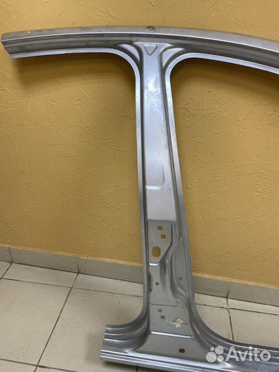 Боковина правая на LADA vesta