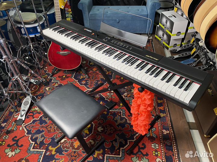 Цифровое пианино artesia performer