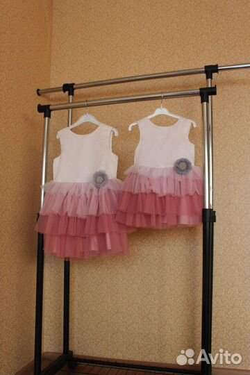 Одинаковые платья для девочек