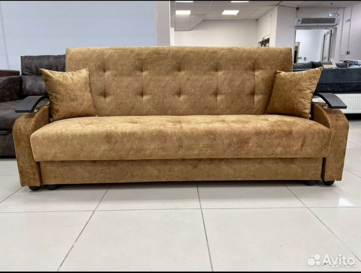 Диван
