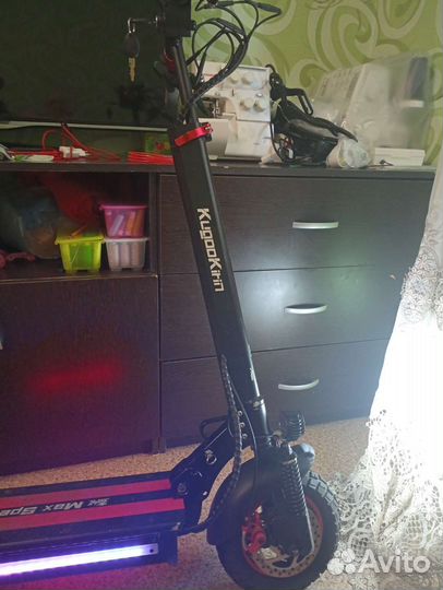 Самокат взрослый электрический бу