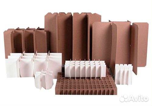 Работники в картонный цех