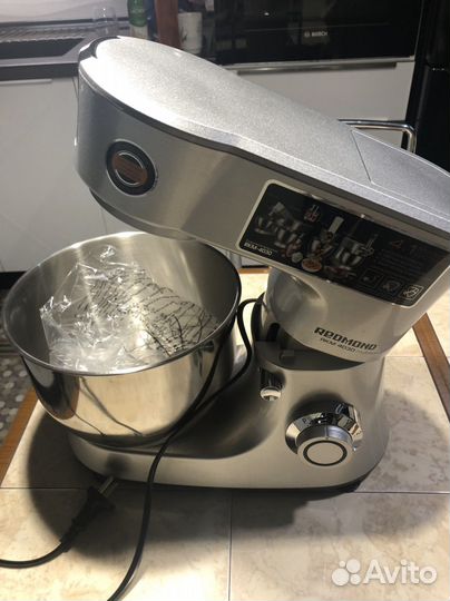 Кухонная машина redmond