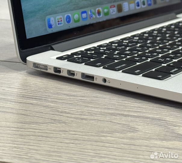 Apple MacBook Pro 13 (2015) i7 / 16 / 512