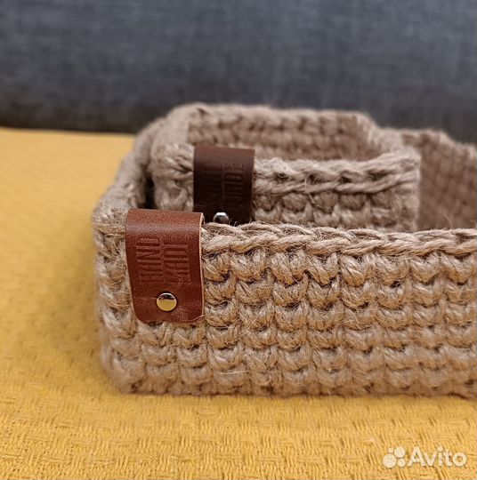 Вязанная корзина