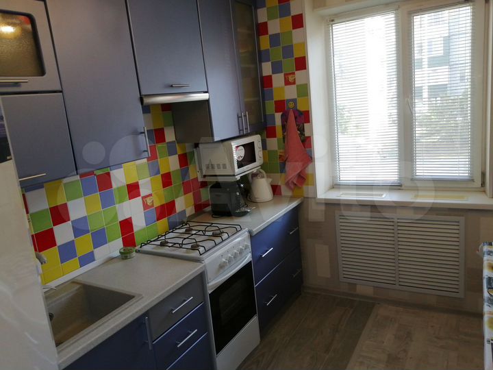 1-к. квартира, 37 м², 1/3 эт.