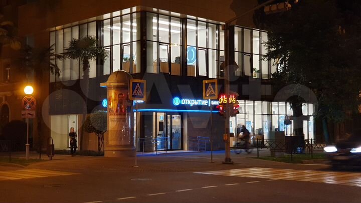 Продам помещение свободного назначения, 385 м²