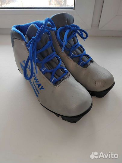 Лыжные ботинки Norway размер 35