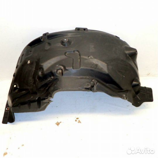 Подкрылок передний правый LR Discovery 3