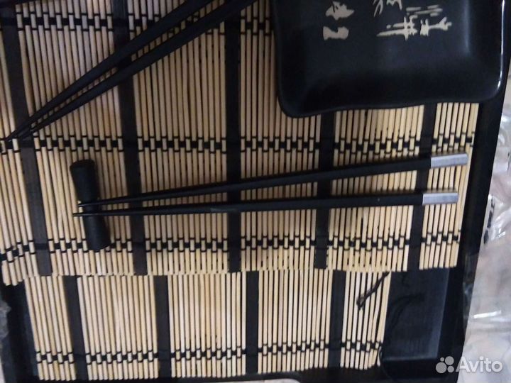 Приборы для суши,поднос