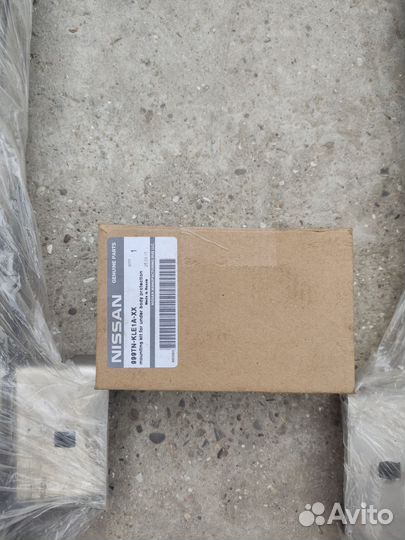 Подножки. Защита порогов.Ниссан Патфайндер р52