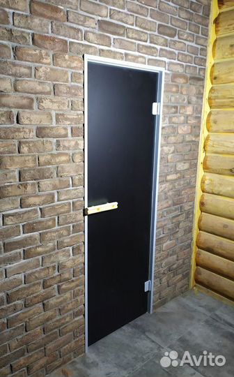 Стеклянные двери