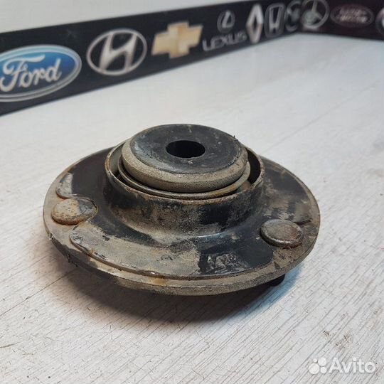 Опора стойки передняя Kia Sorento BL 2006