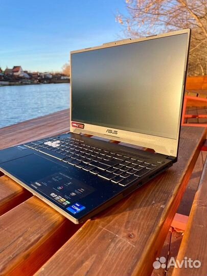 Игрокой Asus новый