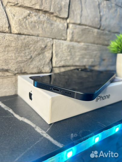 iPhone 12, 256 ГБ