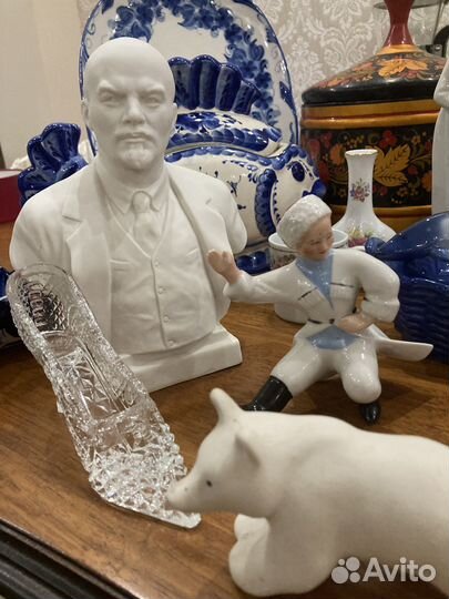 Предметы интерьера. Статуэтки лфз Дулево Гжель