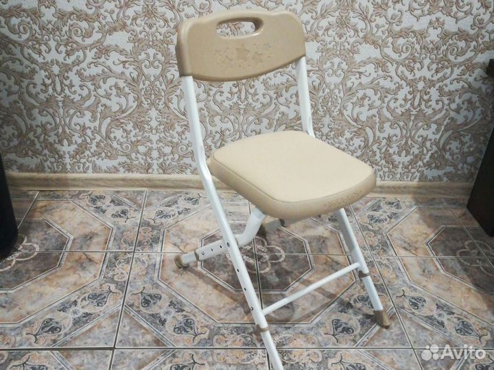 Стул новый