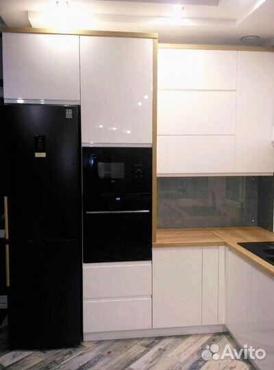 Кухонный гарнитур на заказ под ключ