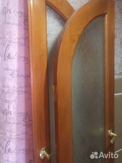 Дверь натуральный шпон б/у