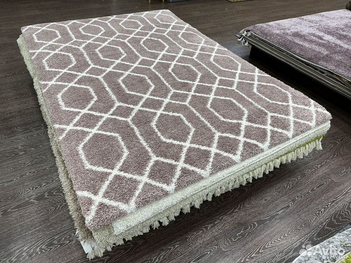 Ковер новый 1.6х2.3