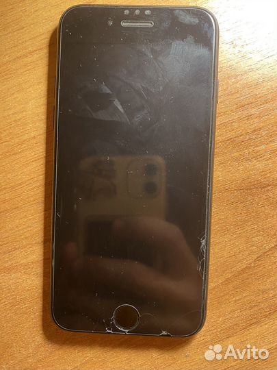 iPhone 7, 32 ГБ