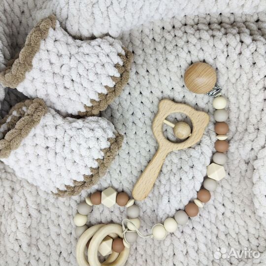 Детский плюшевый плед + пинетки 0-3 мес