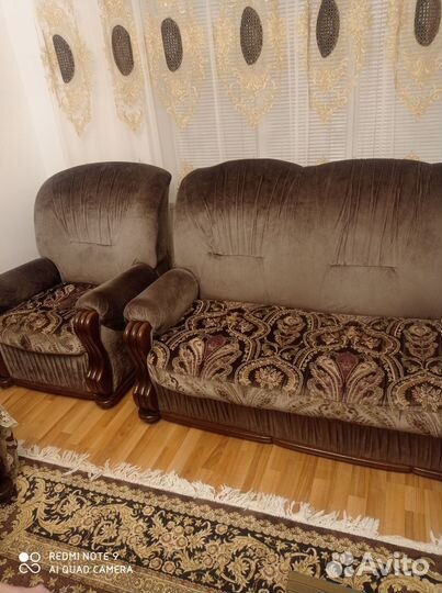 Диван и 2 кресла